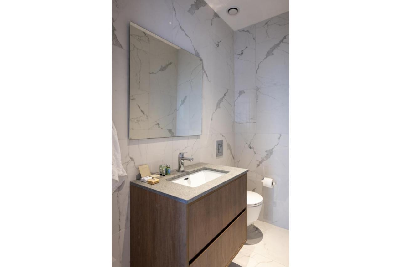 360 Nicosia - 1 Bedroom Luxurious Residence 外观 照片